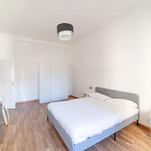 Hbhall Residenze Darsena , Milão Itália