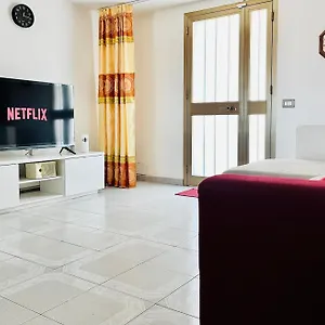 Appartamento Domus Aurea - Intero Ed Indipendente Con Giardino, Fiumicino
