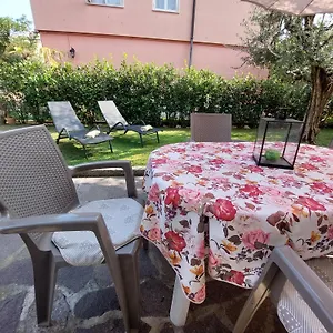  Apartment Oasi Italien