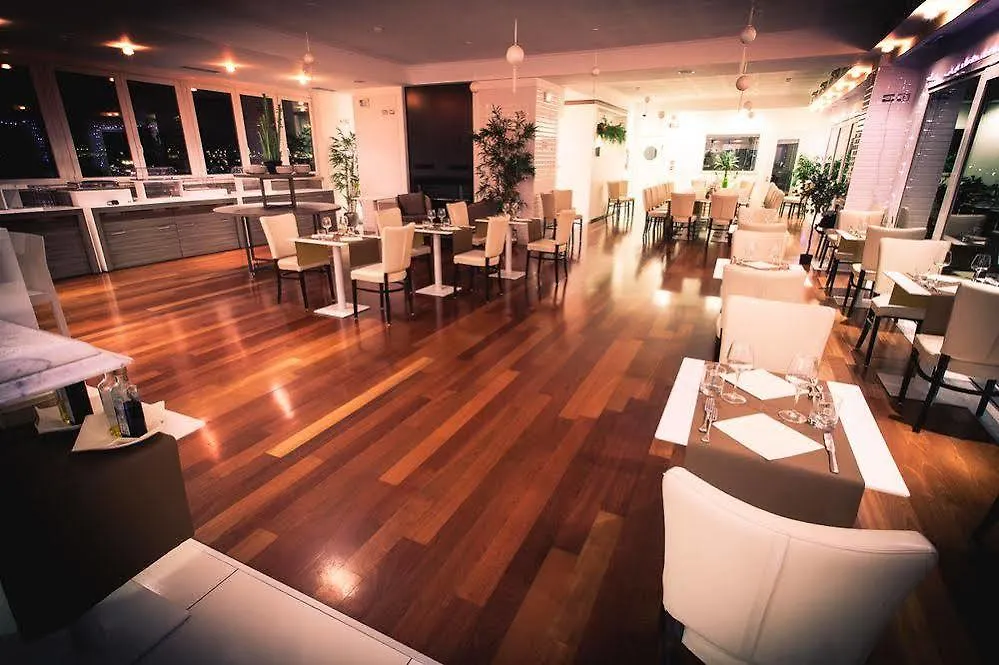 Hotel Tiber Φιουμιτσίνο