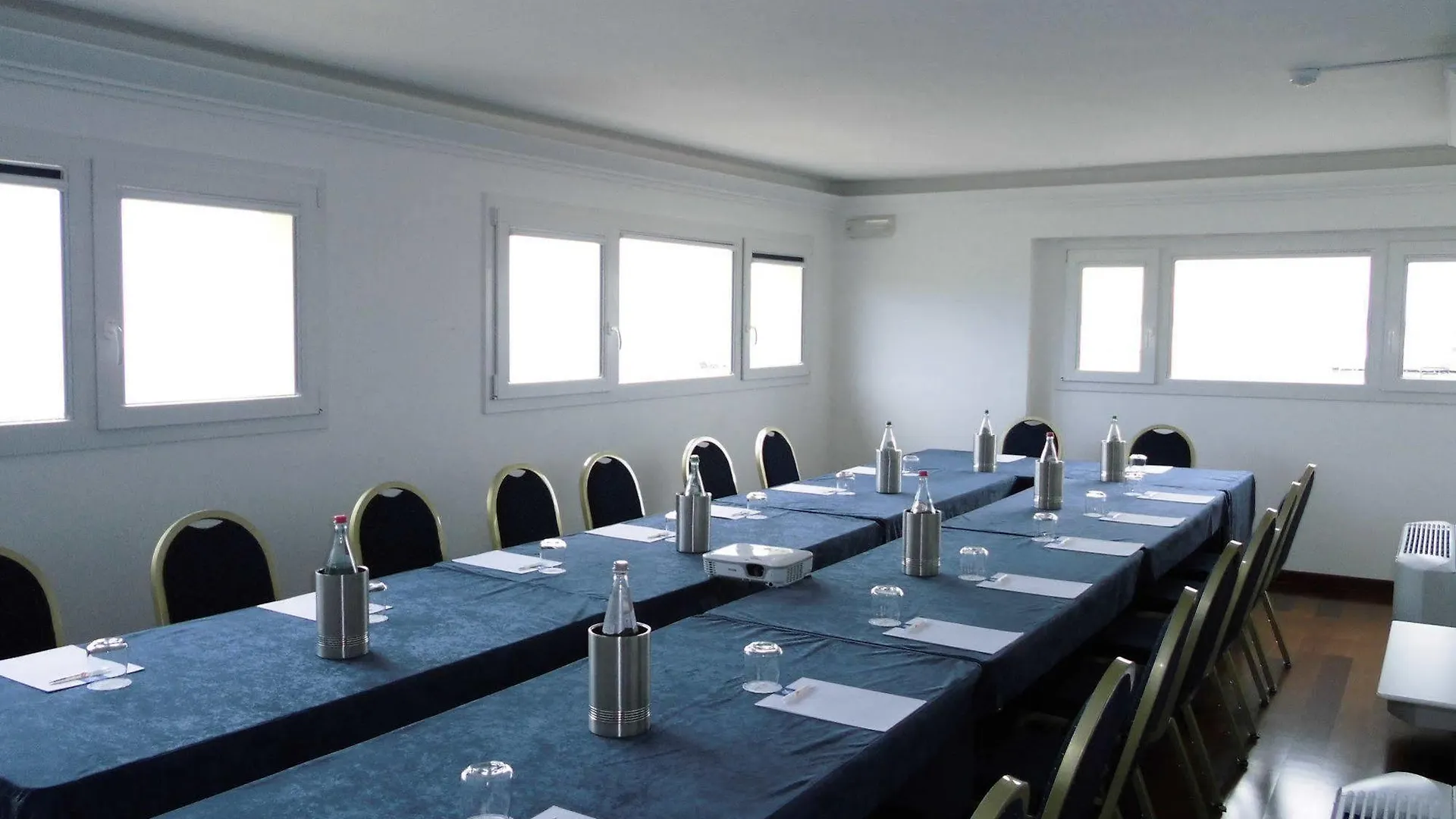 Hotel Tiber Φιουμιτσίνο