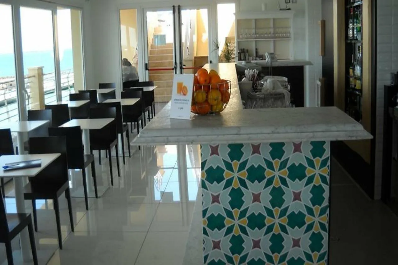 Hotel Tiber Φιουμιτσίνο